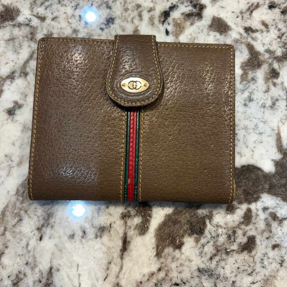 Vintage Gucci Brown Leather Wallet